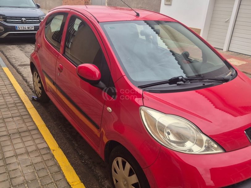 Foto del PEUGEOT 107 1.0i Urban