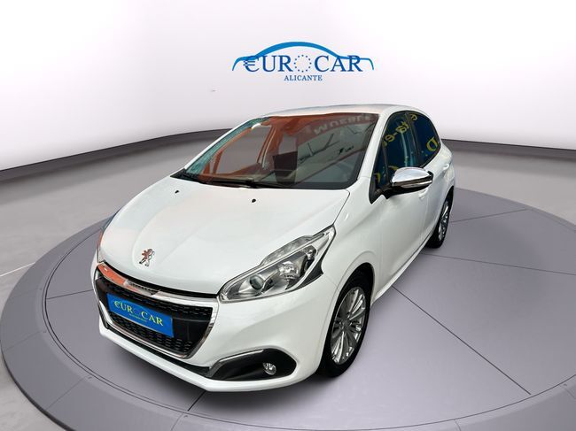 Foto del PEUGEOT 208 1.2 PureTech S&S Signature 82
