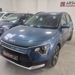 KIA Niro (1.6 HEV Drive) en Valencia