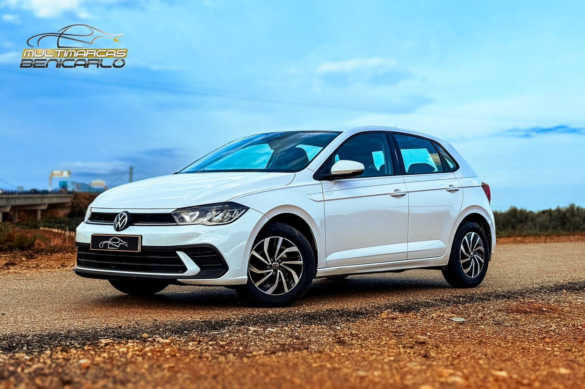 VOLKSWAGEN Polo (1.0 TSI Life 70kW) en Castellón