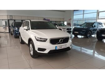 Imagen de VOLVO XC40 T2 Momentum Core Aut.