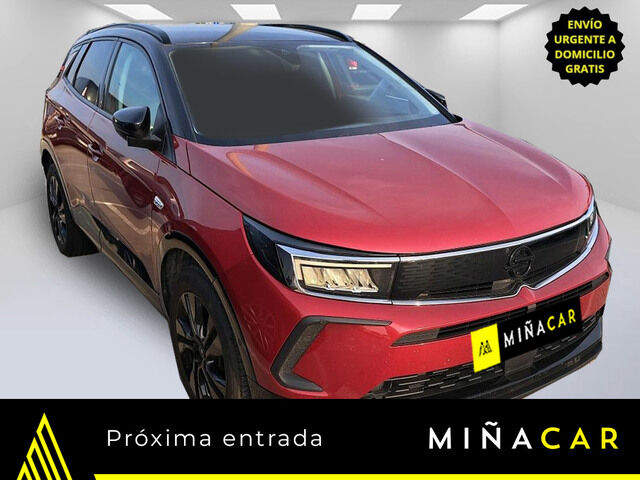 OPEL Grandland (1.2 Turbo S&S GS 96 kW (130 CV)) en Málaga