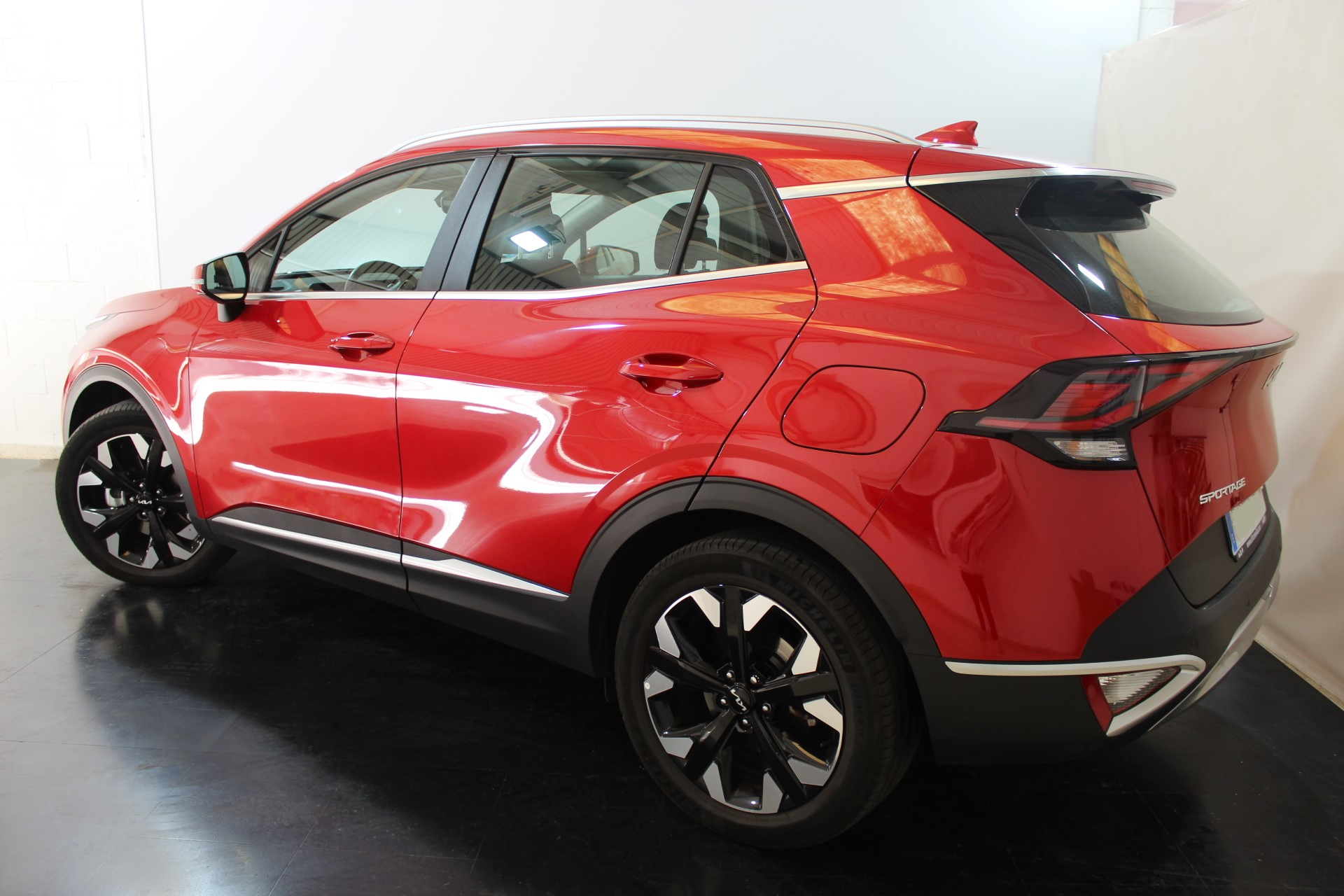 Foto del KIA Sportage 1.6 T-GDi PHEV Drive 4x4 265