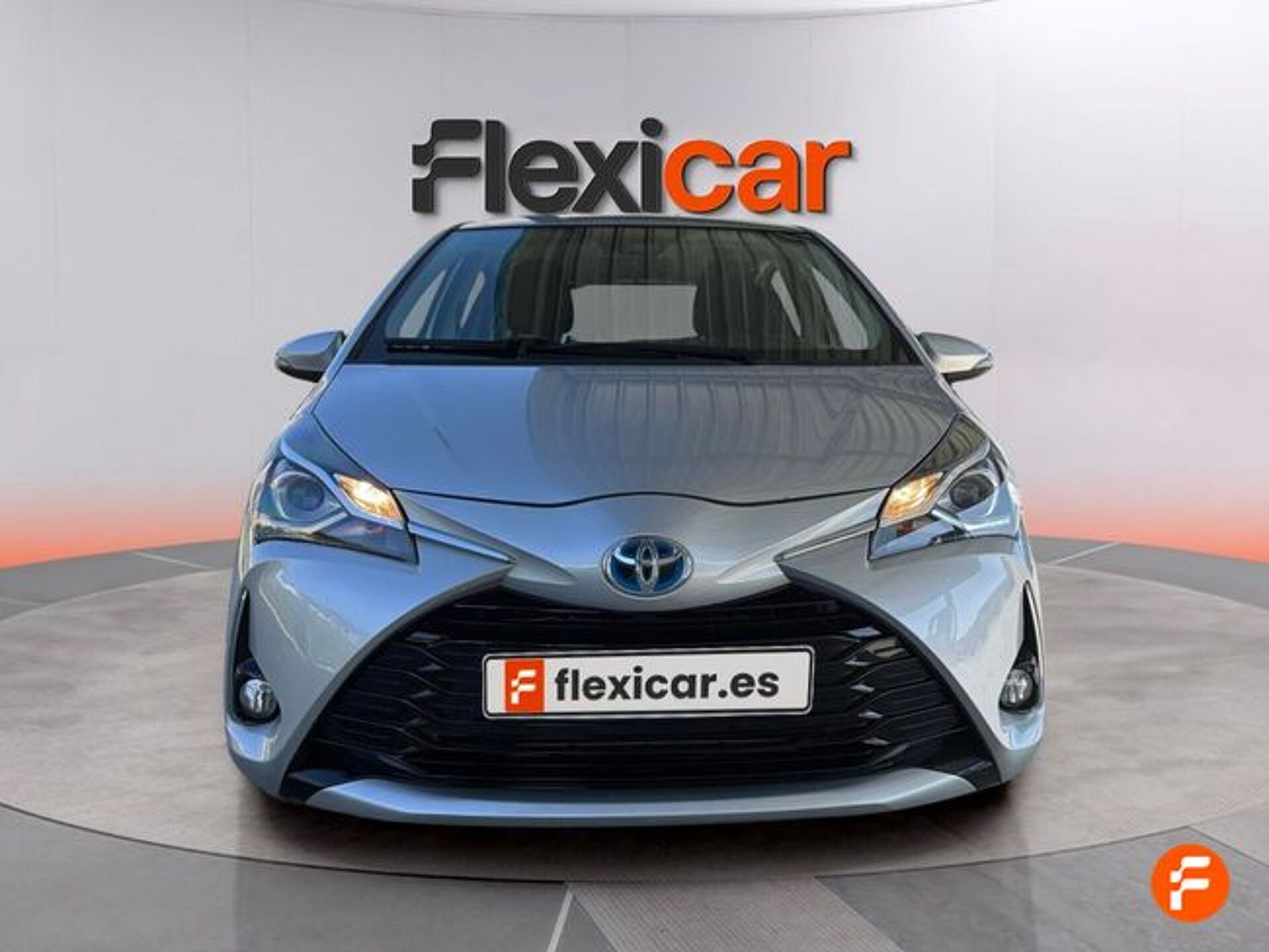 Imagen 2 de TOYOTA Yaris