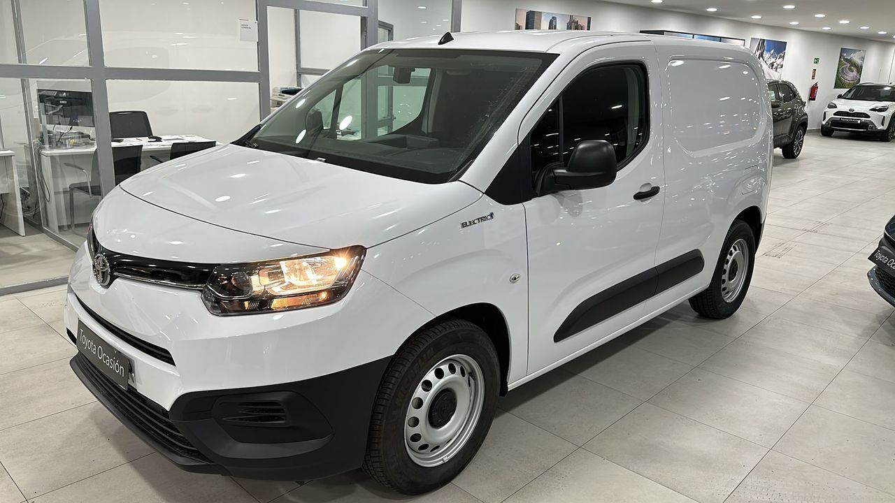 TOYOTA Proace City (Van GX L1 50kWh) en Madrid