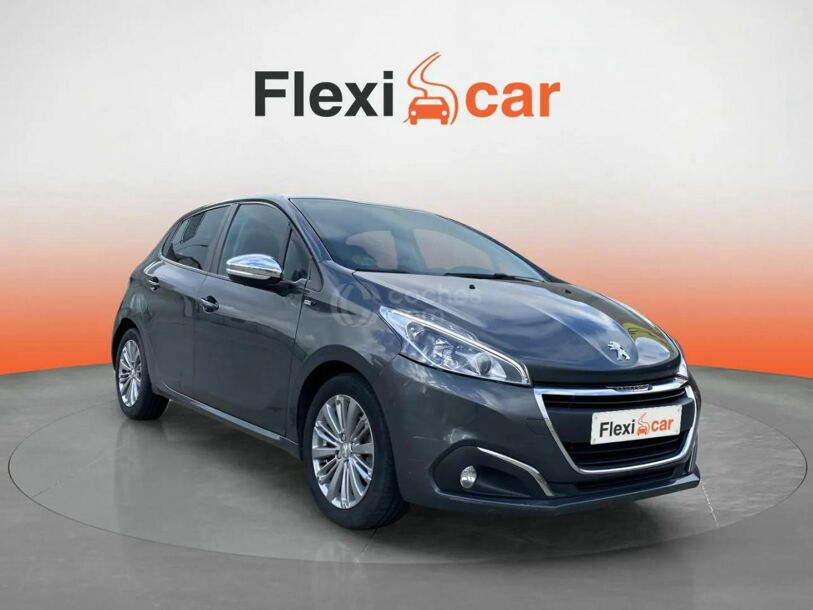 Foto del PEUGEOT 208 1.2 PureTech Style 82