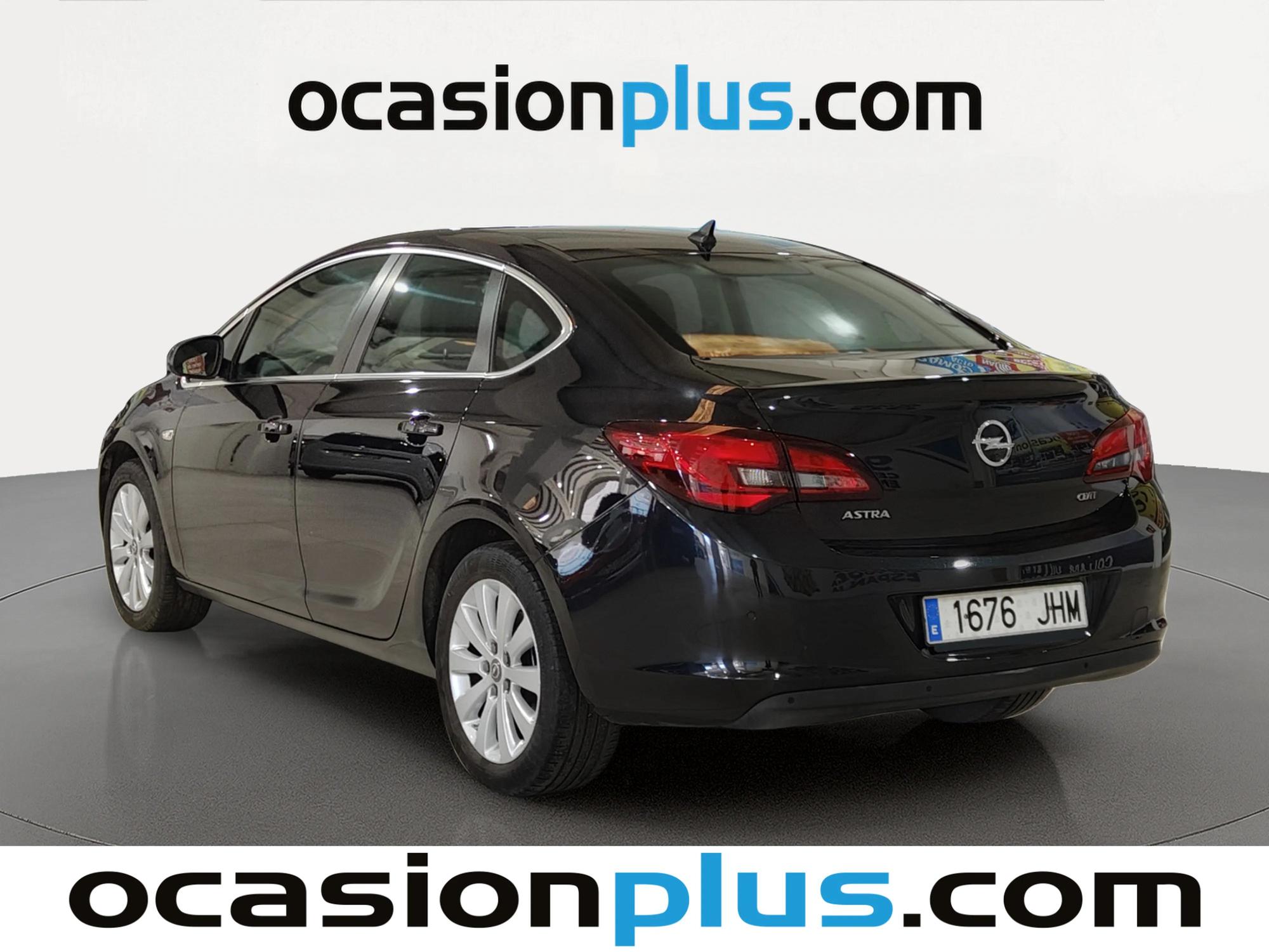 Foto del OPEL Astra Sedán 1.6CDTi S-S Excellence 136