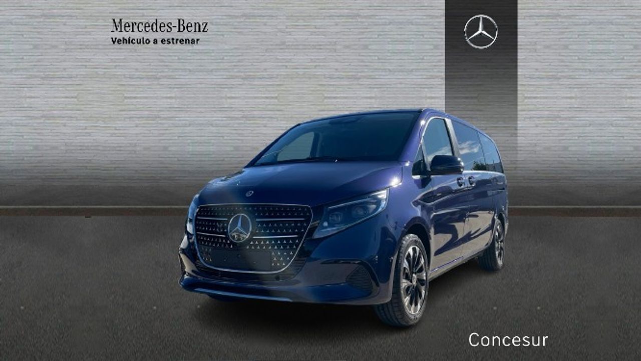 MERCEDES Clase V (220 d Largo) en Madrid