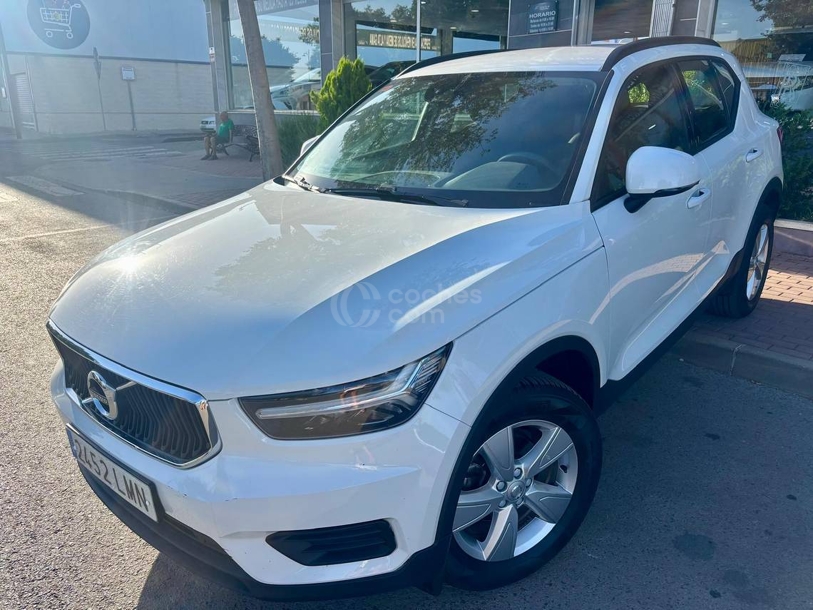 Foto del VOLVO XC40 T2 Momentum Core