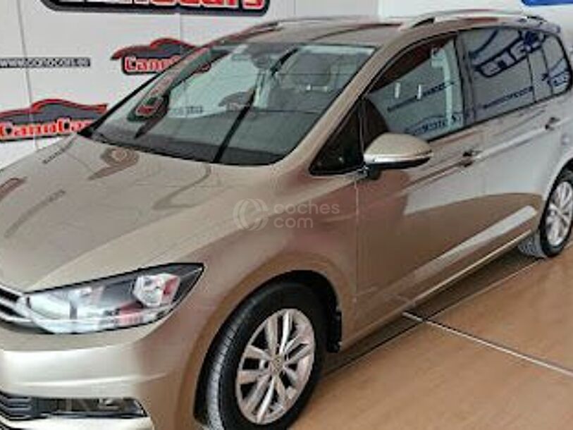 Foto del VOLKSWAGEN Touran 1.6TDI CR BMT Advance DSG7 85kW