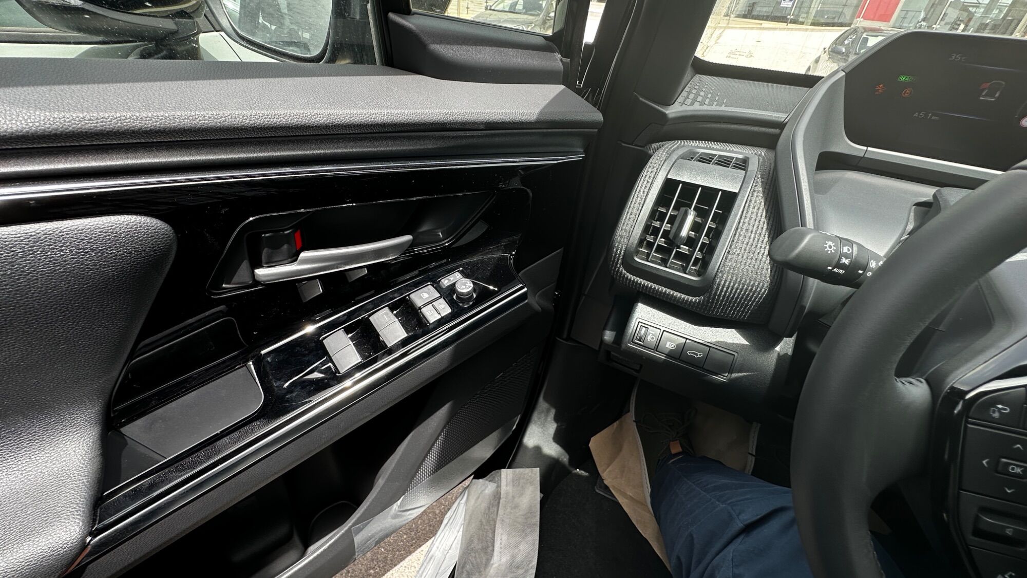 Foto del TOYOTA bZ4X 220E 4X4 Advance