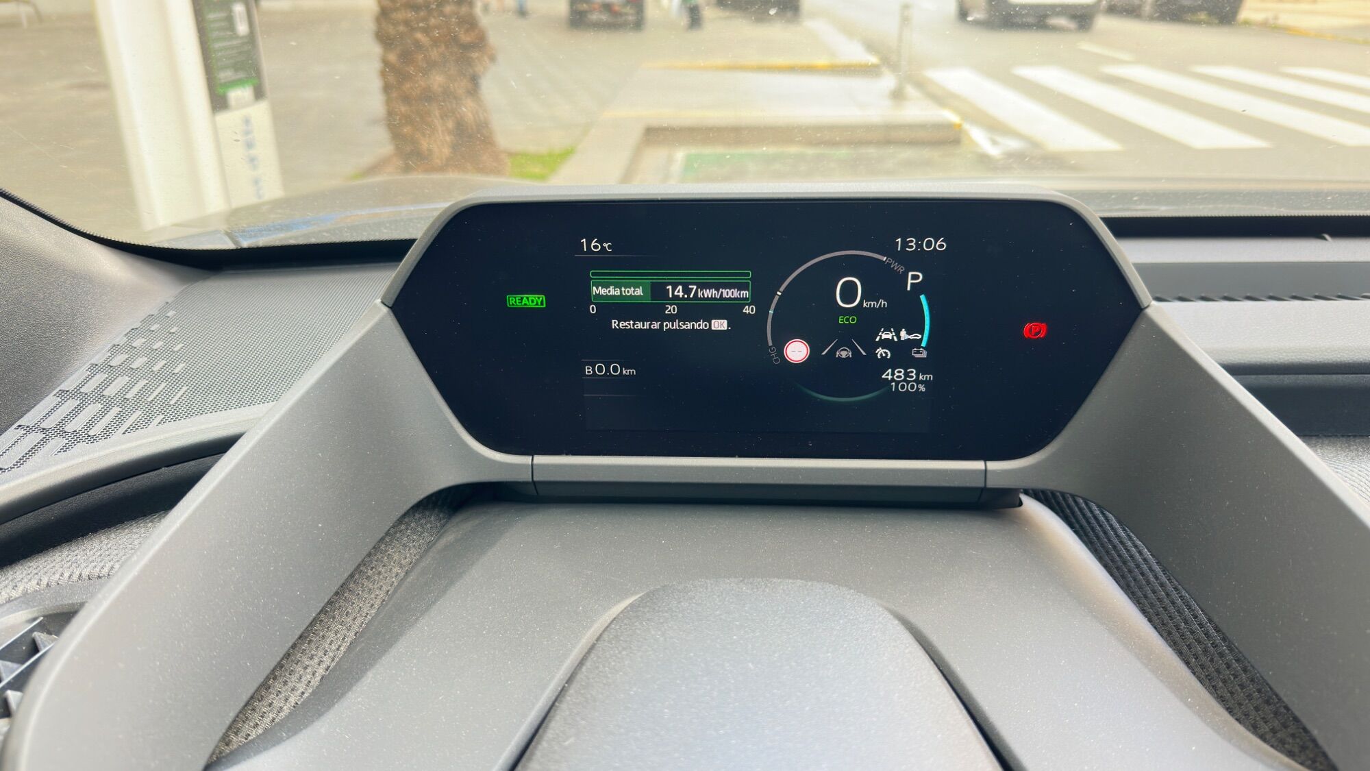 Foto del TOYOTA bZ4X 220E 4X4 Advance