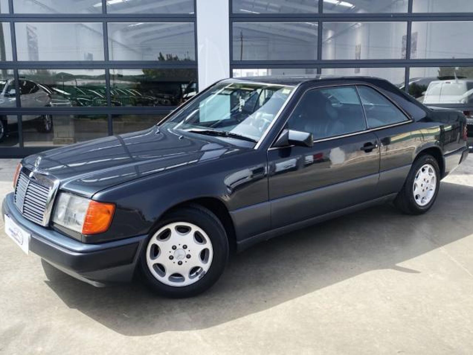Imagen de MERCEDES 200-500
