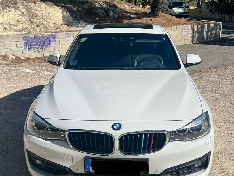 Foto del BMW Serie 3 318dA Gran Turismo Sport