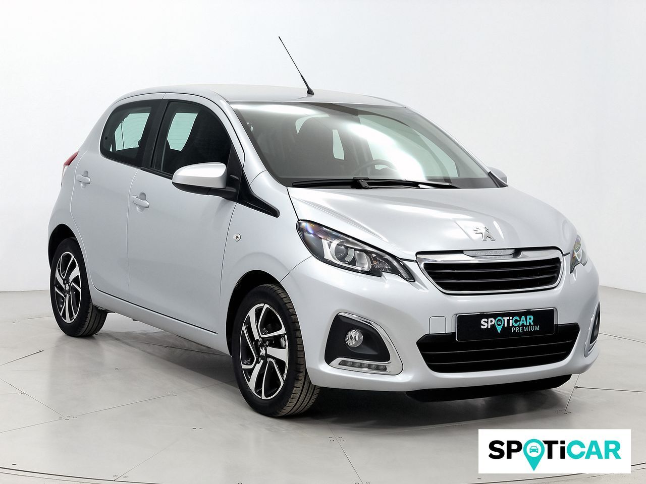 Foto del PEUGEOT 108 1.0 VTi S&S Allure 72