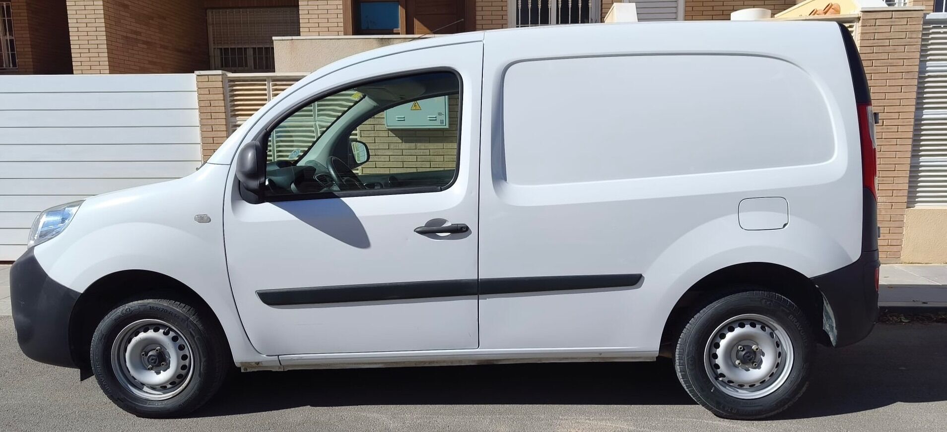 Foto del RENAULT Kangoo Fg. Maxi 1.5Blue dCi 70kW 2pl.