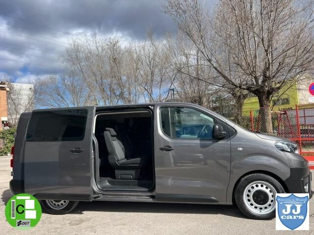 Foto del TOYOTA Proace DCb. Larga L2 2.0D GX 145