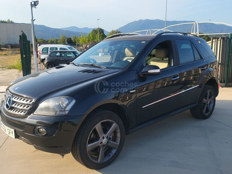 Foto del MERCEDES Clase M ML 280CDI Edition 10 Aut.