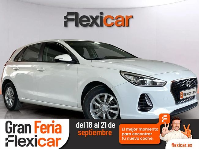 HYUNDAI i30 (1.6 CRDi 70kW (95CV) Link) en Madrid