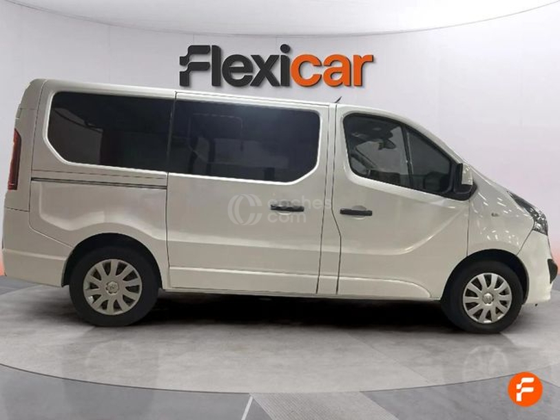 Foto del OPEL Vivaro Combi 9 1.6CDTi Biturbo S-S 27 L1 Plus 125