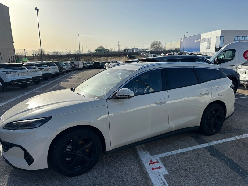 Foto del BYD Seal U DM-i Comfort 160kW