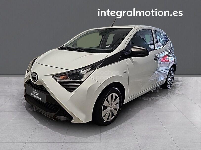 Foto del TOYOTA Aygo 70 x-play