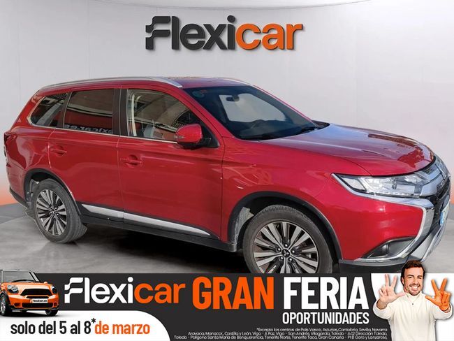 Foto del MITSUBISHI Outlander 200 MPI Motion 2WD 7pl. CVT