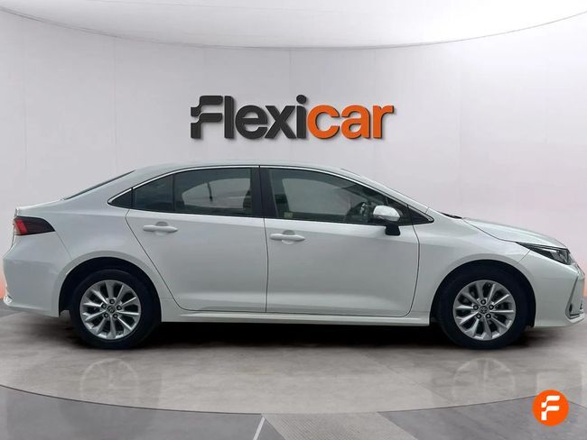 Foto del TOYOTA Corolla Sedán 140H Eco