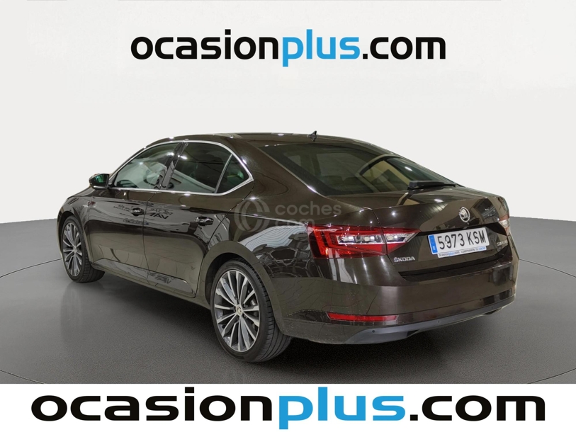 Foto del SKODA Superb 2.0TDI AdBlue Ambition DSG 140kW