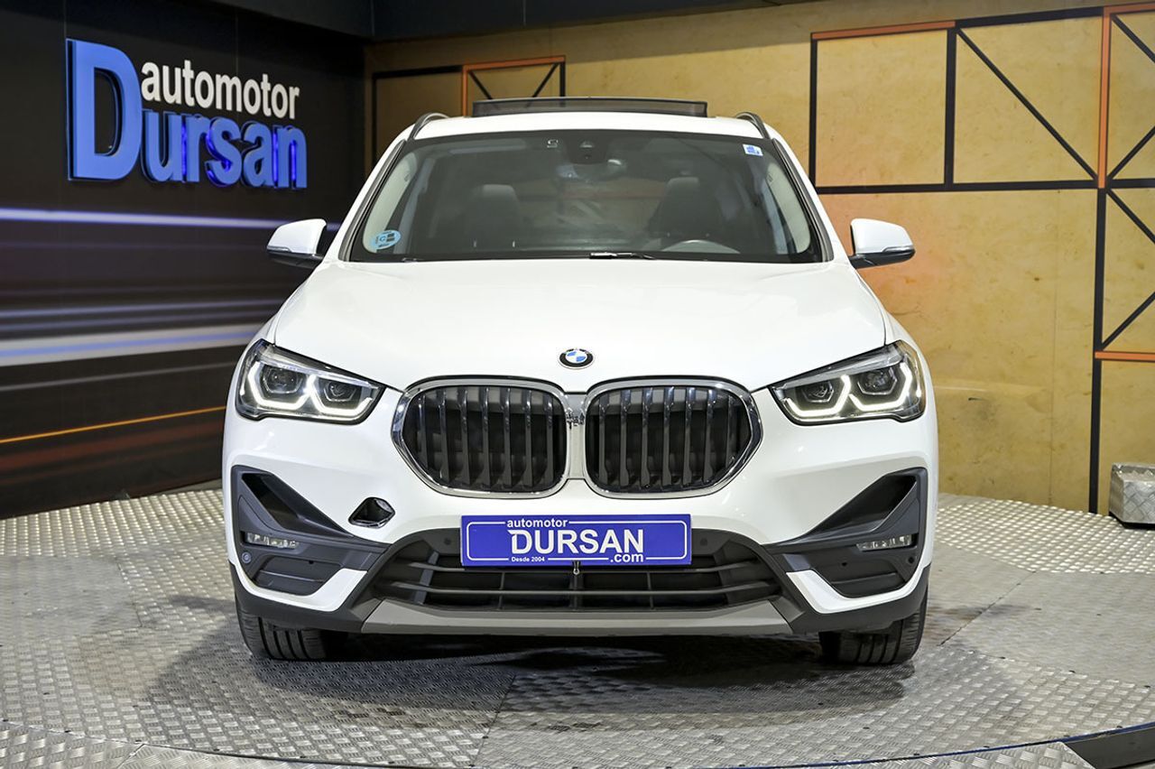 Foto del BMW X1 sDrive 18dA Corporate