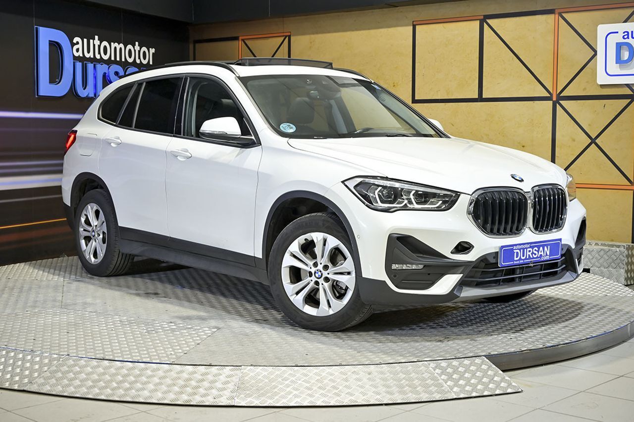 Foto del BMW X1 sDrive 18dA Corporate