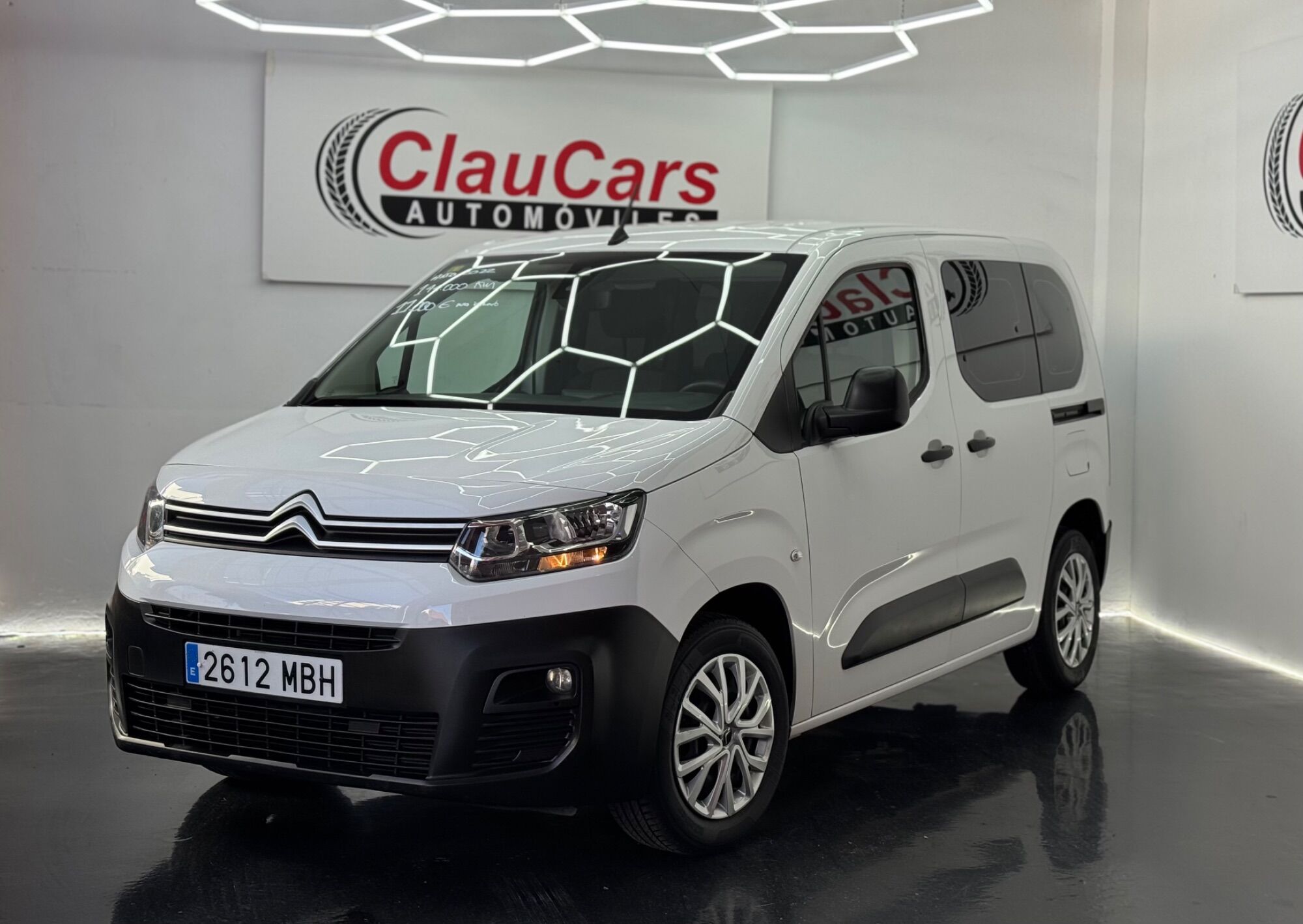 Foto del CITROEN Berlingo BlueHDi S&S Talla M Live Pack 100
