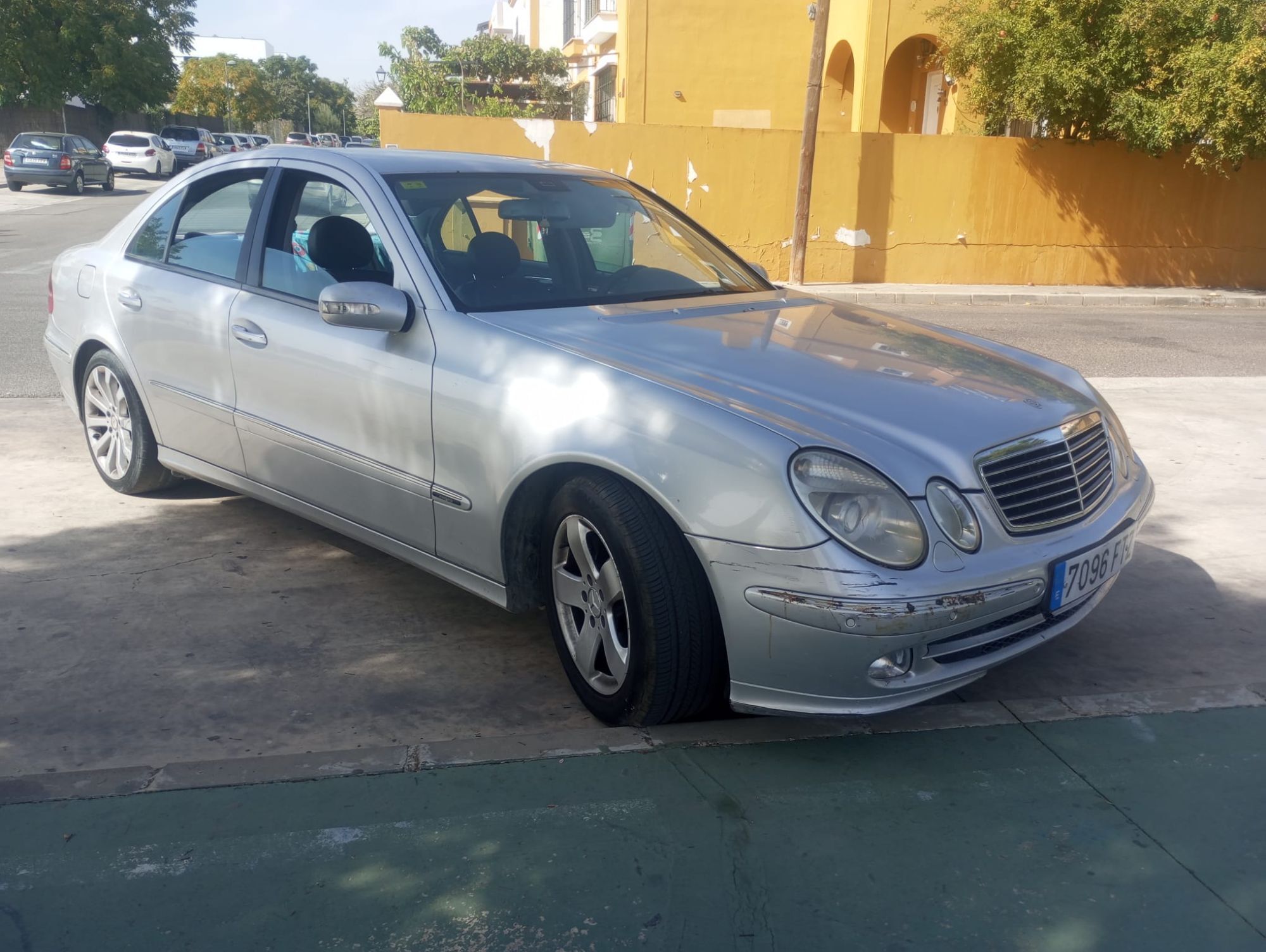 Foto del MERCEDES Clase E E 220CDI Avantgarde