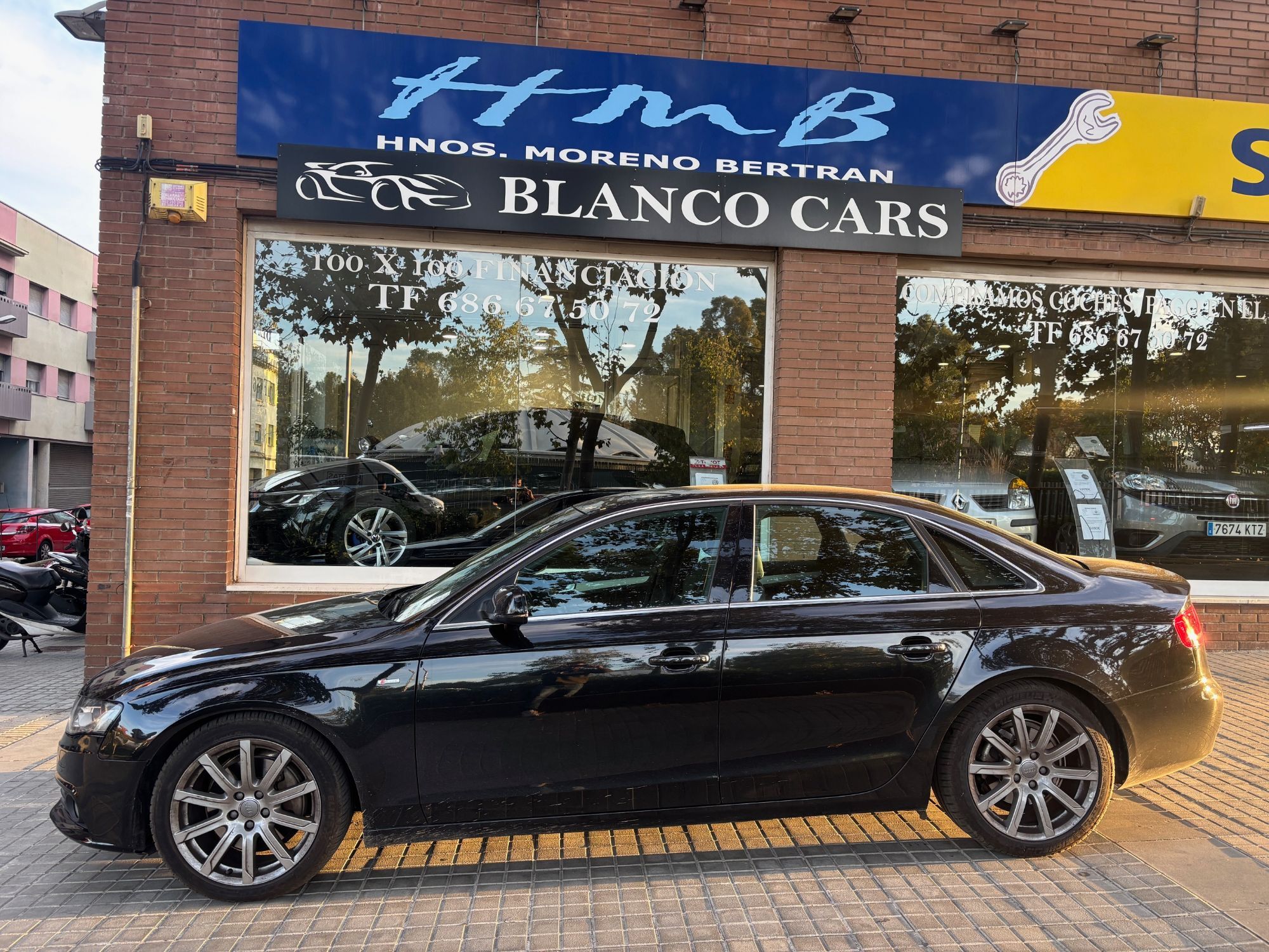 AUDI A4 (2.0 TFSI Multitronic 211) en Barcelona