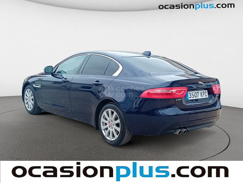 Foto del JAGUAR XE 2.0 Diesel Pure Aut. 180