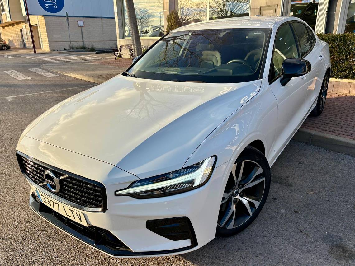 Foto del VOLVO S60 B4 R-Design Aut.