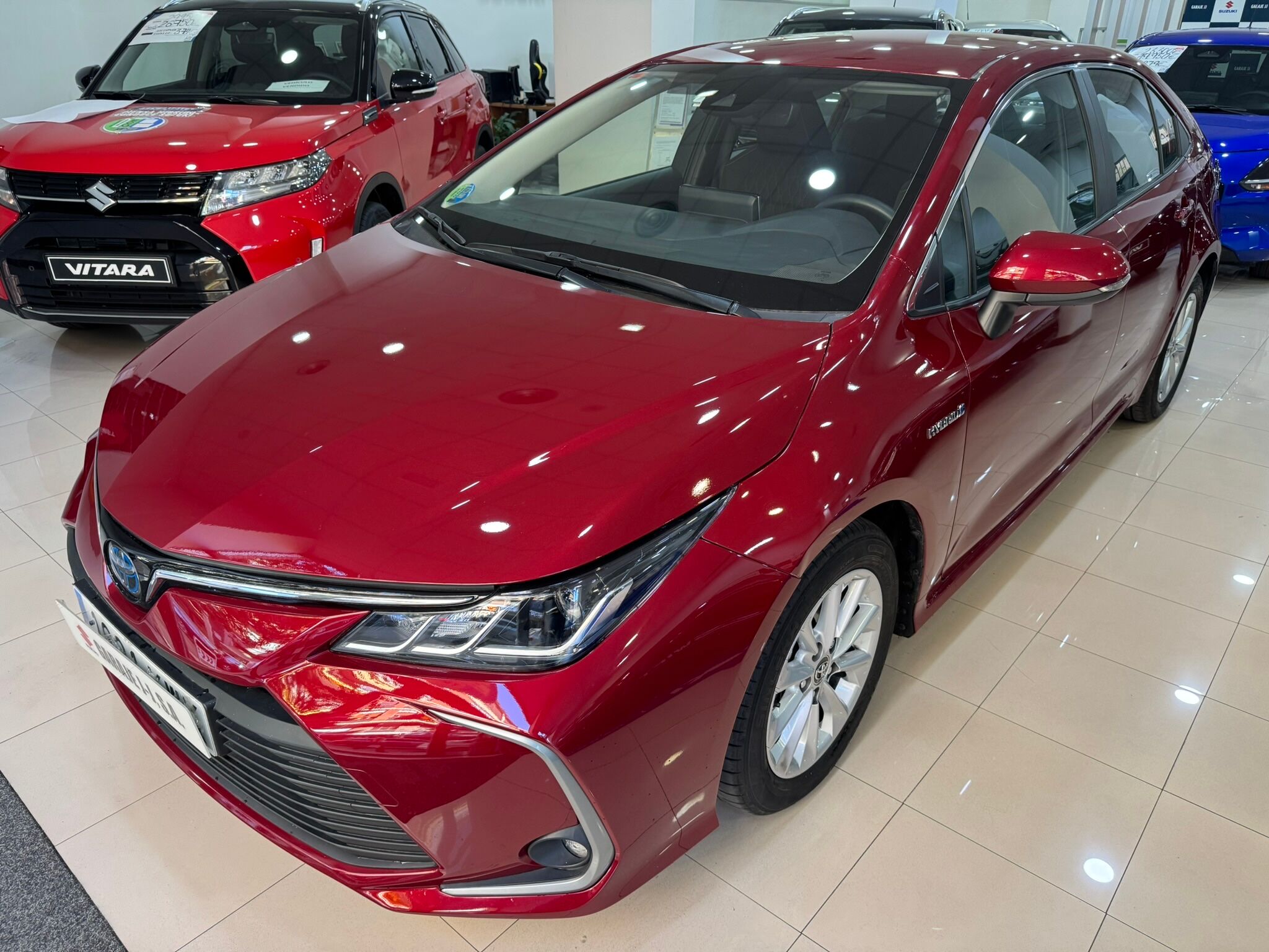TOYOTA Corolla (1.8 HYBRID  125) en Madrid