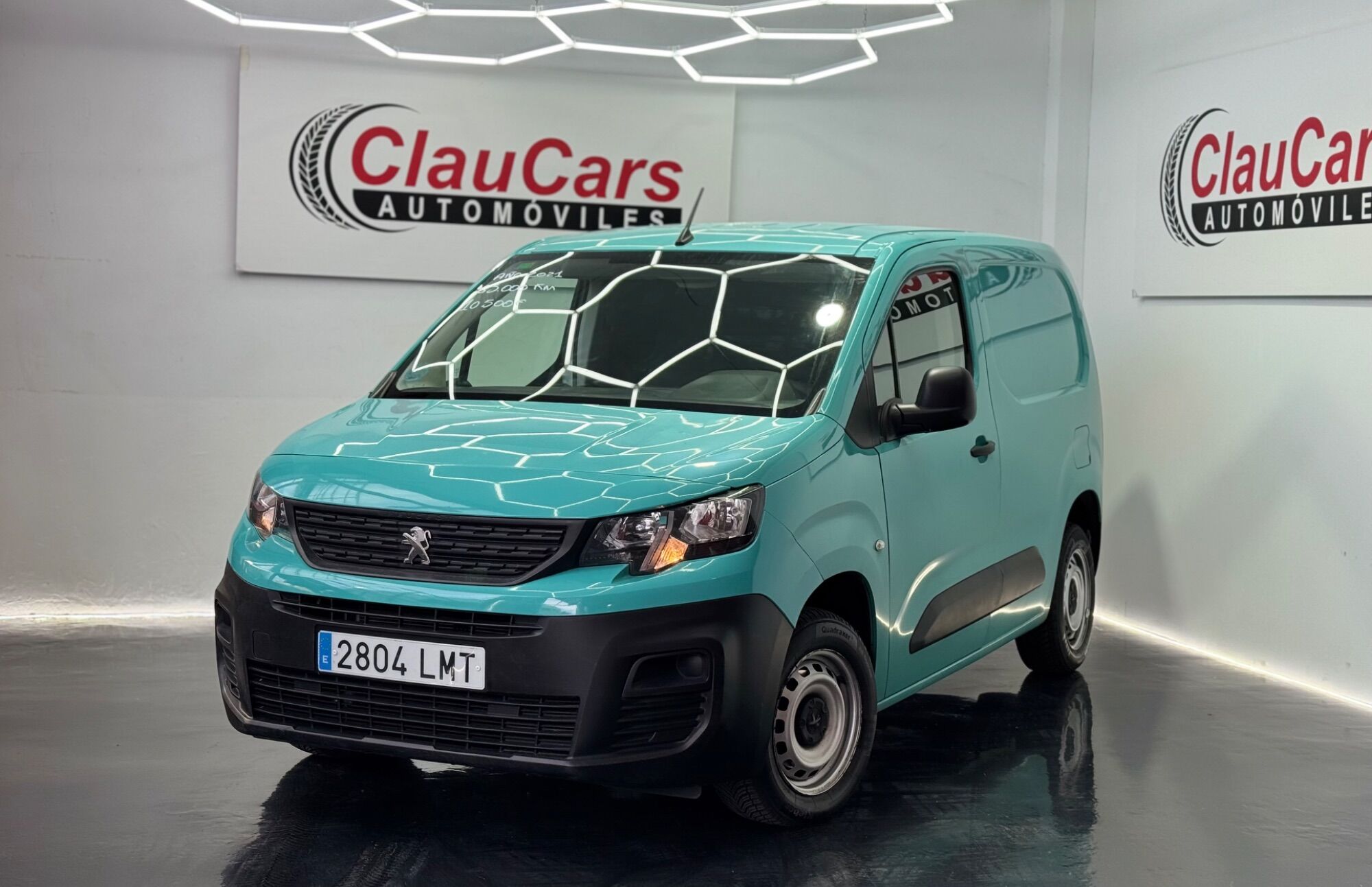 PEUGEOT Partner (1.5BlueHDI S&S Premium Standard 600kg 75) en Madrid