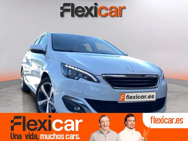 PEUGEOT 308 (SW Allure 1.2 PureTech 96KW (130CV) S&S) en Madrid