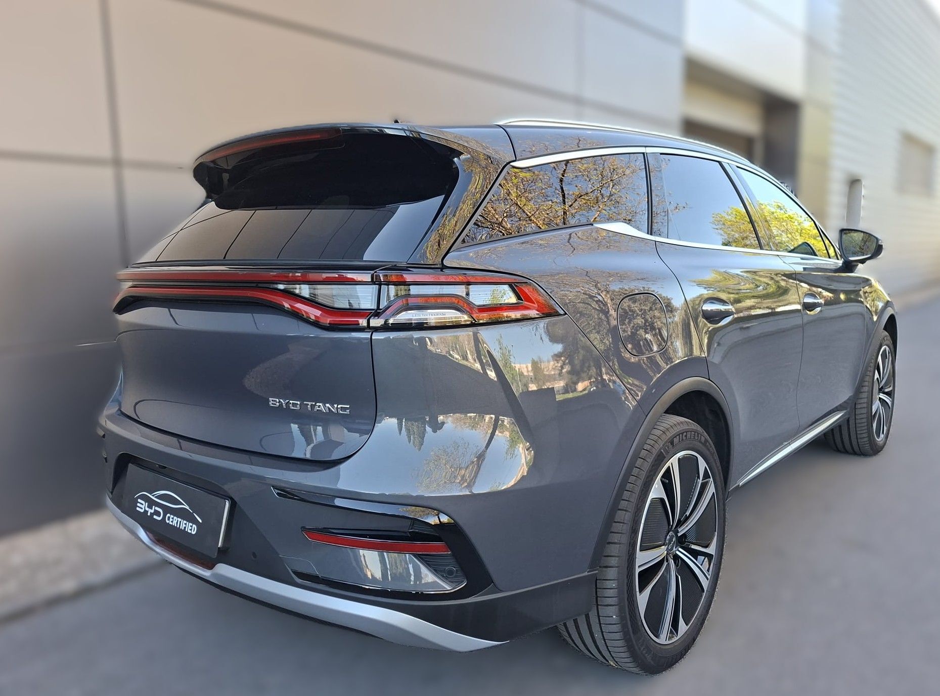 Foto del BYD Tang Flagship