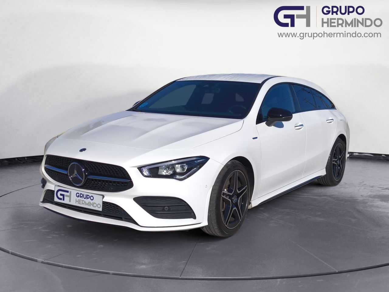 MERCEDES Clase CLA (200 D DCT SHOOTING BRAKE AMG LINE+PAQ PREMIUM+ SMARTPHO