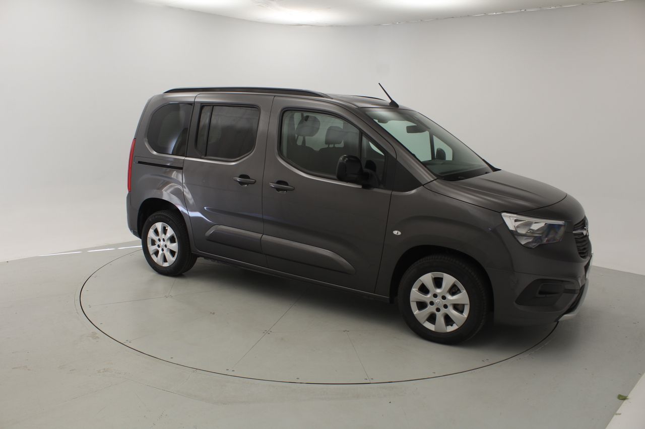 OPEL Combo (BEV 50kWh Elegance Plus XL) en Barcelona