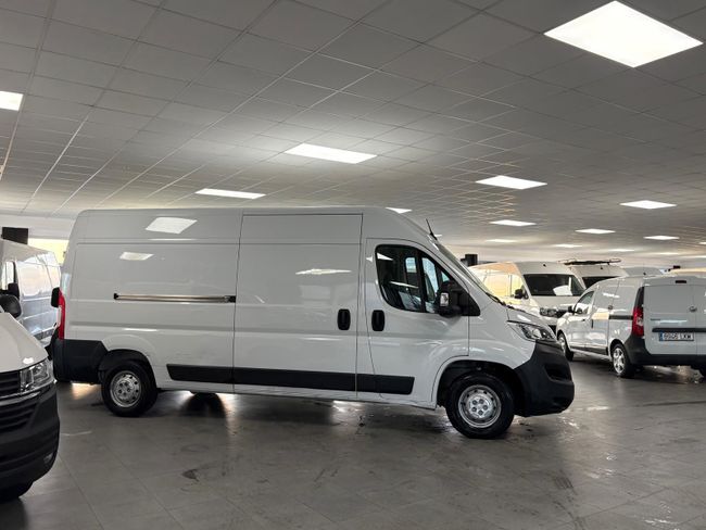 Foto del OPEL Movano Fg. 2.2 BlueHDI S&S 140 L3H3 3500