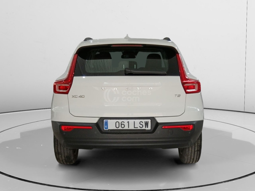 Foto del VOLVO XC40 T2 Momentum Core