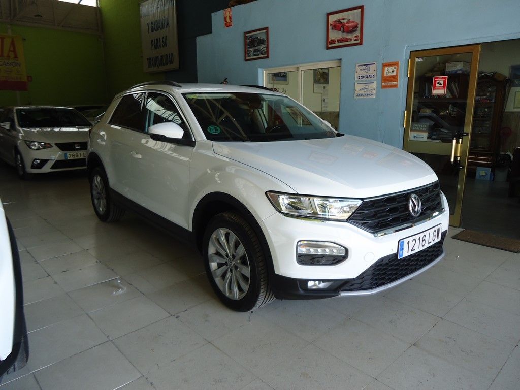 VOLKSWAGEN T-Roc (1.6TDI Advance) en Sevilla