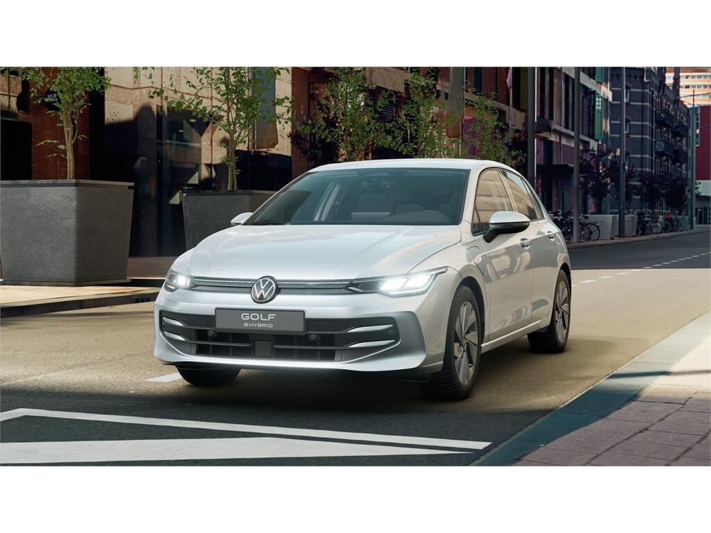 VOLKSWAGEN Golf (Match 1.5 PHEV 110kW / 85kW DSG) en Barcelona