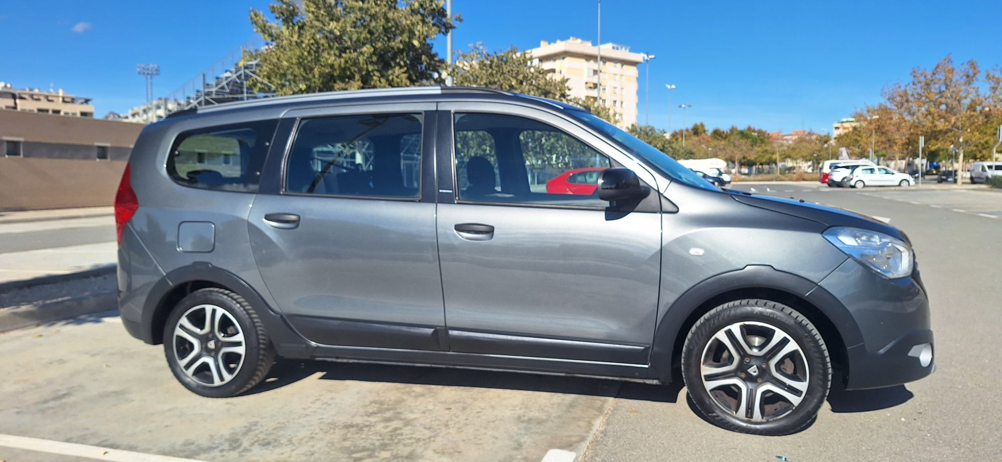 Foto del DACIA Lodgy 1.5dCi Stepway 7pl. 81kW