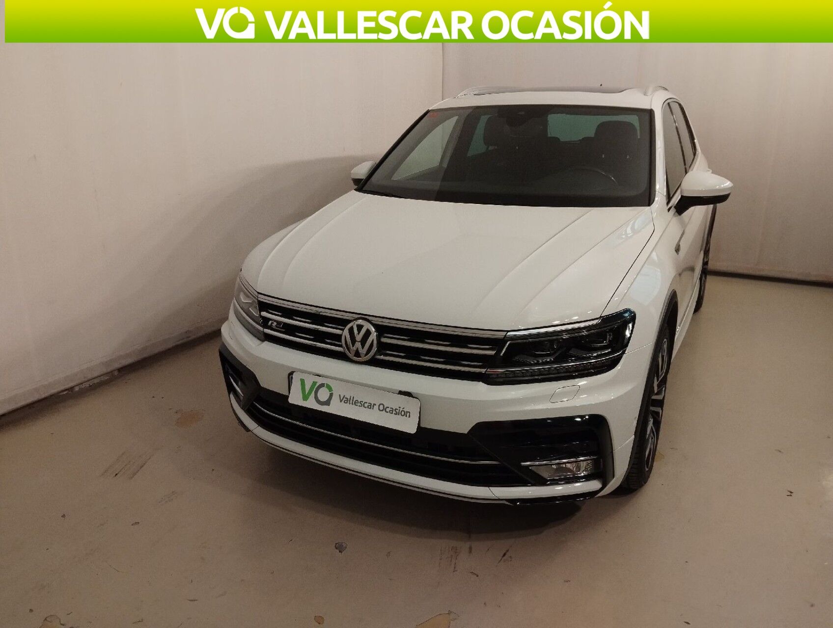 VOLKSWAGEN Tiguan (SPORT R-LINE 2.0 TSI 180 CV DSG 4WD BMT 5P) en Barcelona