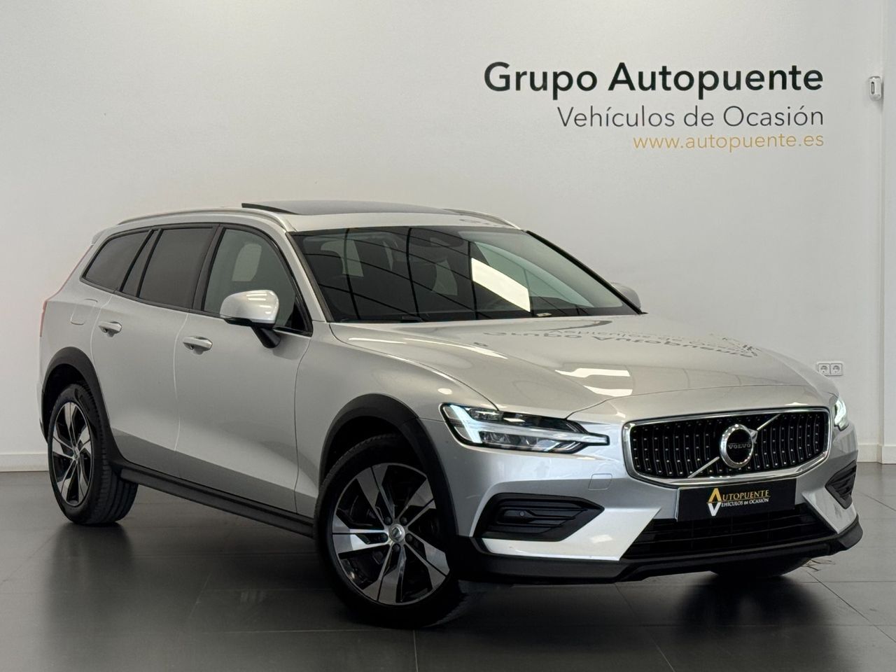 VOLVO V60 (AWD AUTO) en Murcia