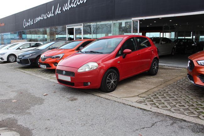 FIAT Grande Punto (1.4 16v Active) en Madrid